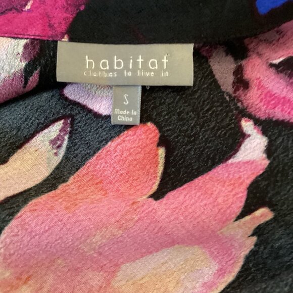 Habitat Top Size Small Vibrant Floral Multi-Color‎ Button-Down Blouse - Picture 6 of 6